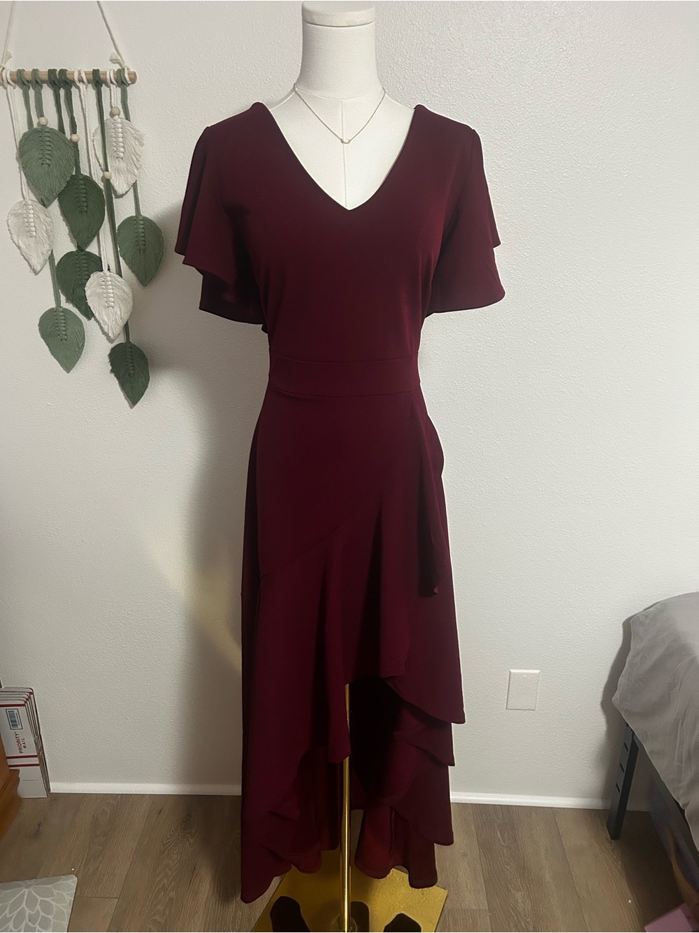Miusol Burgundy High-Low V-Neck Flutter Dress